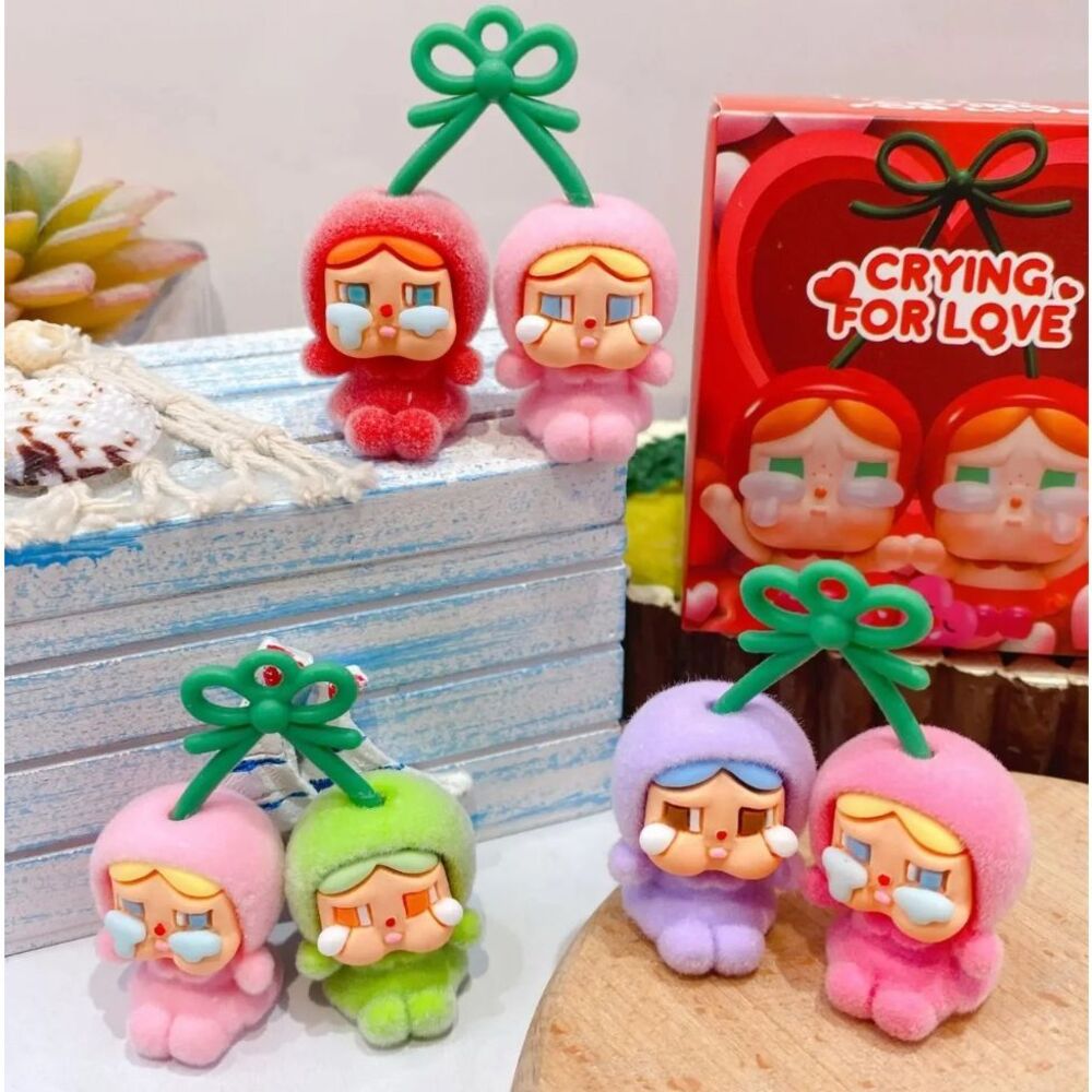 Crybaby Crying for Love mini Figure Blind Box
